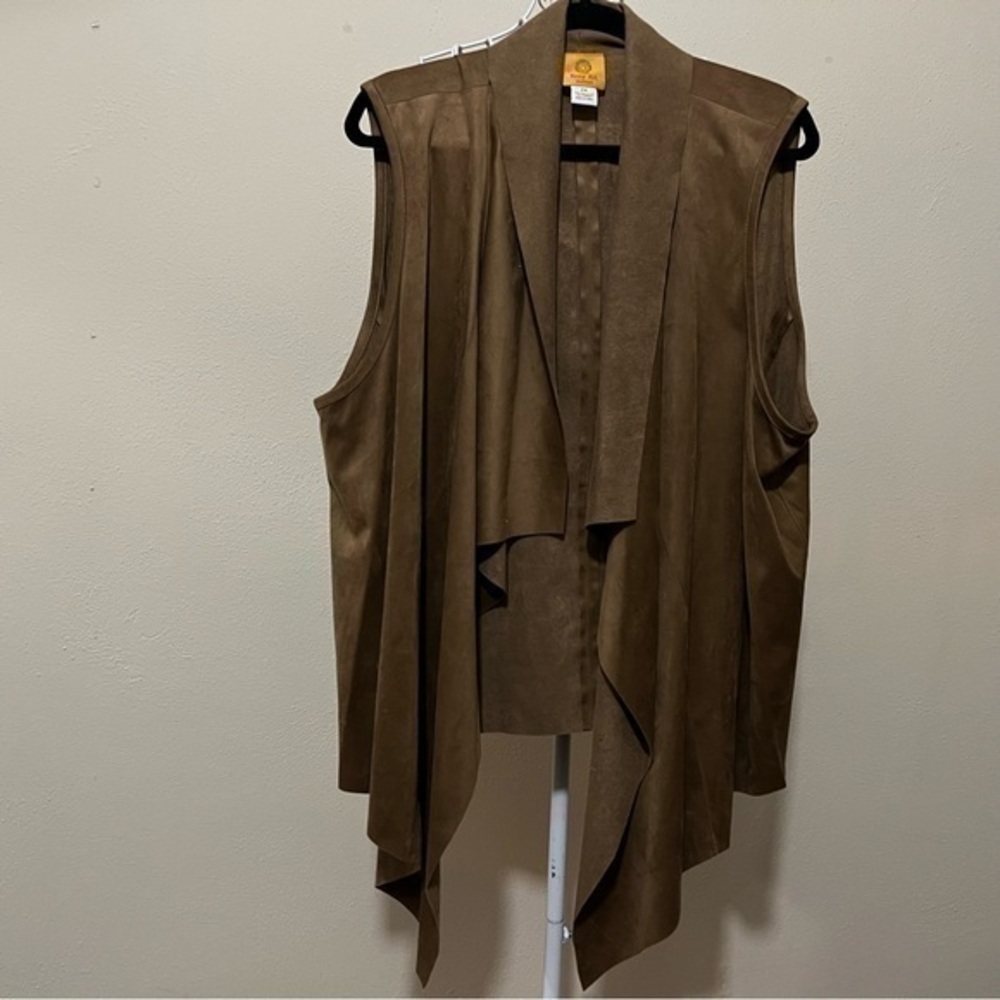 Ruby Rd. tawny brown microfiber vest. Size 2X. EUC.